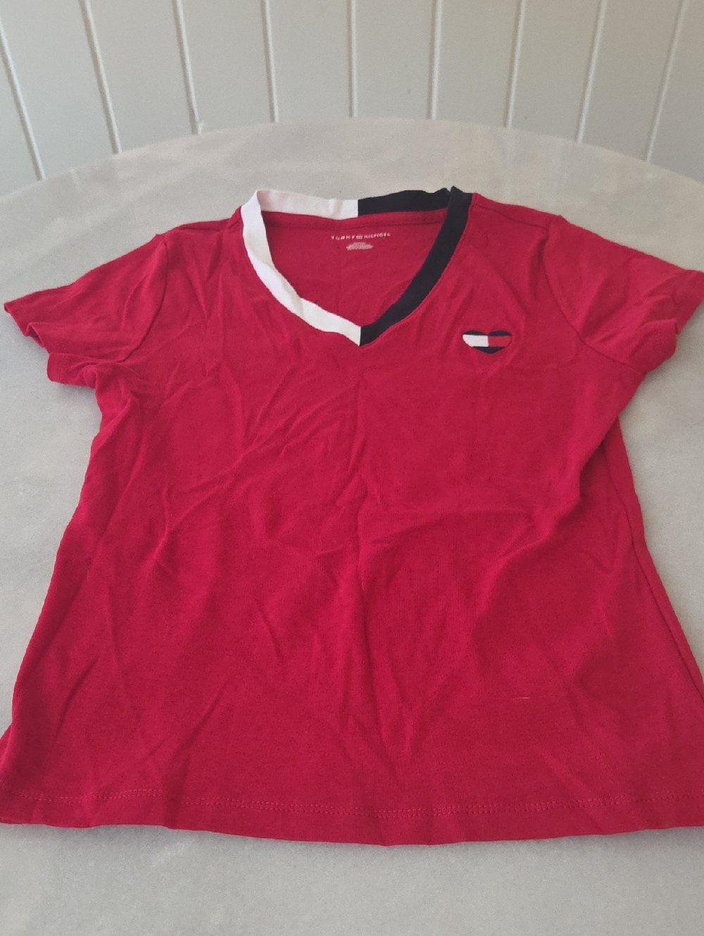 Tommy Hilfiger Red V‑Neck Short Sleeve Tee with Contrast Trim